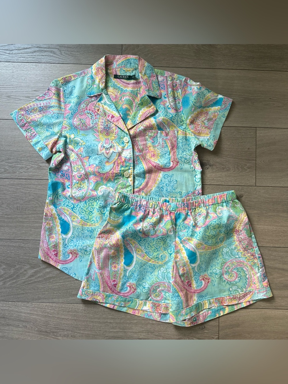 Ralph Lauren Size M Pjs Sleepwear Set Shorts Top LRL Crest Logo Paisleys
